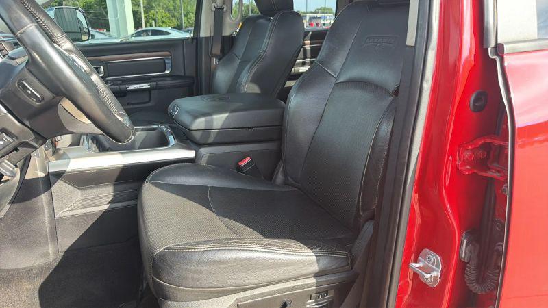 2017 Ram 1500 Laramie Crew Cab 4x4 57 Box