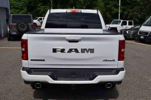 2026 Ram 1500 Big Horn Crew Cab 4x4 5'7" Box