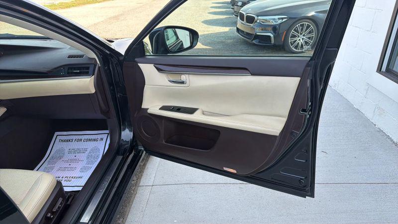 2017 Lexus ES 350 350