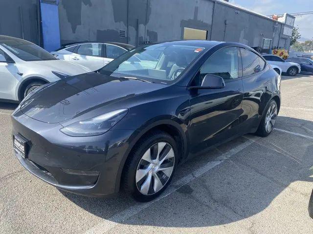 2024 Tesla Model Y RWD