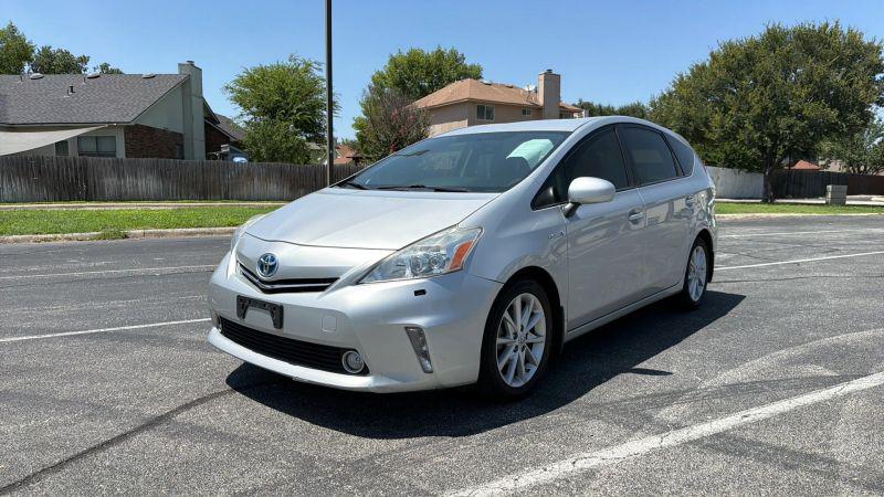 2012 Toyota Prius v Five for sale in San Antonio, TX