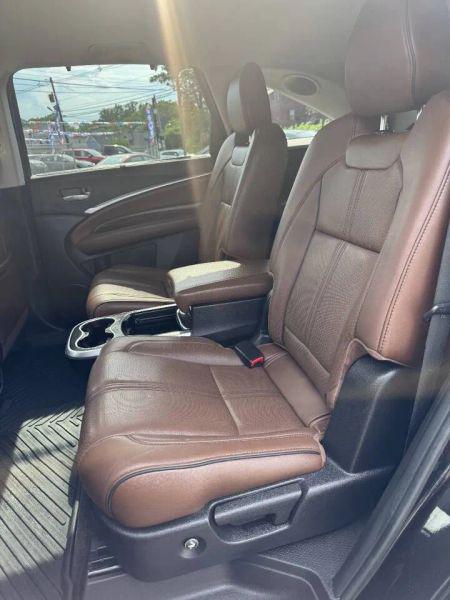 2017 Acura MDX w/Advance Package
