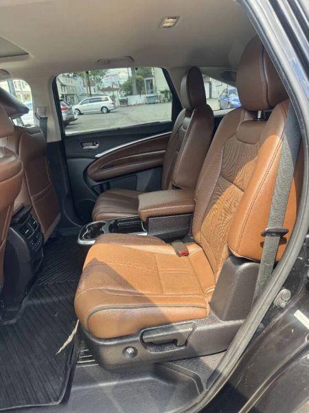 2017 Acura MDX w/Advance Package