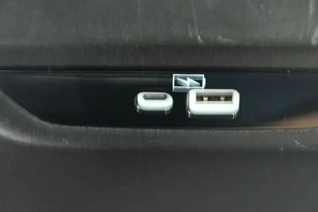 2023 Chrysler Pacifica Limited AWD
