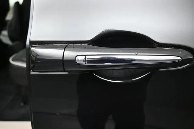 2023 Chrysler Pacifica Limited AWD