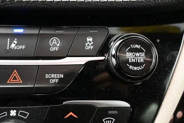 2023 Chrysler Pacifica Limited AWD