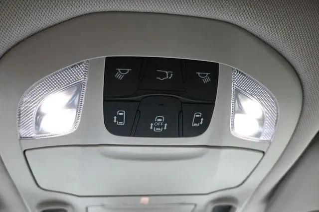 2023 Chrysler Pacifica Limited AWD