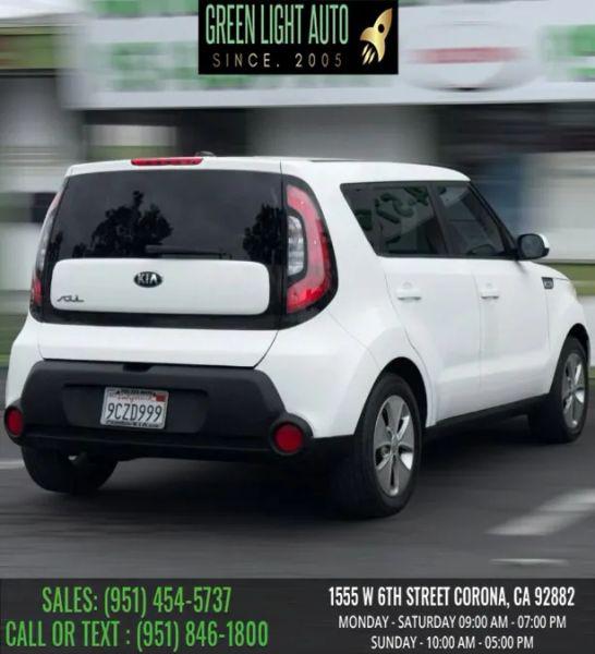 2016 Kia Soul Base