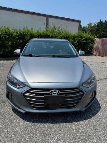 2017 Hyundai Elantra Limited for sale in Copiague, NY