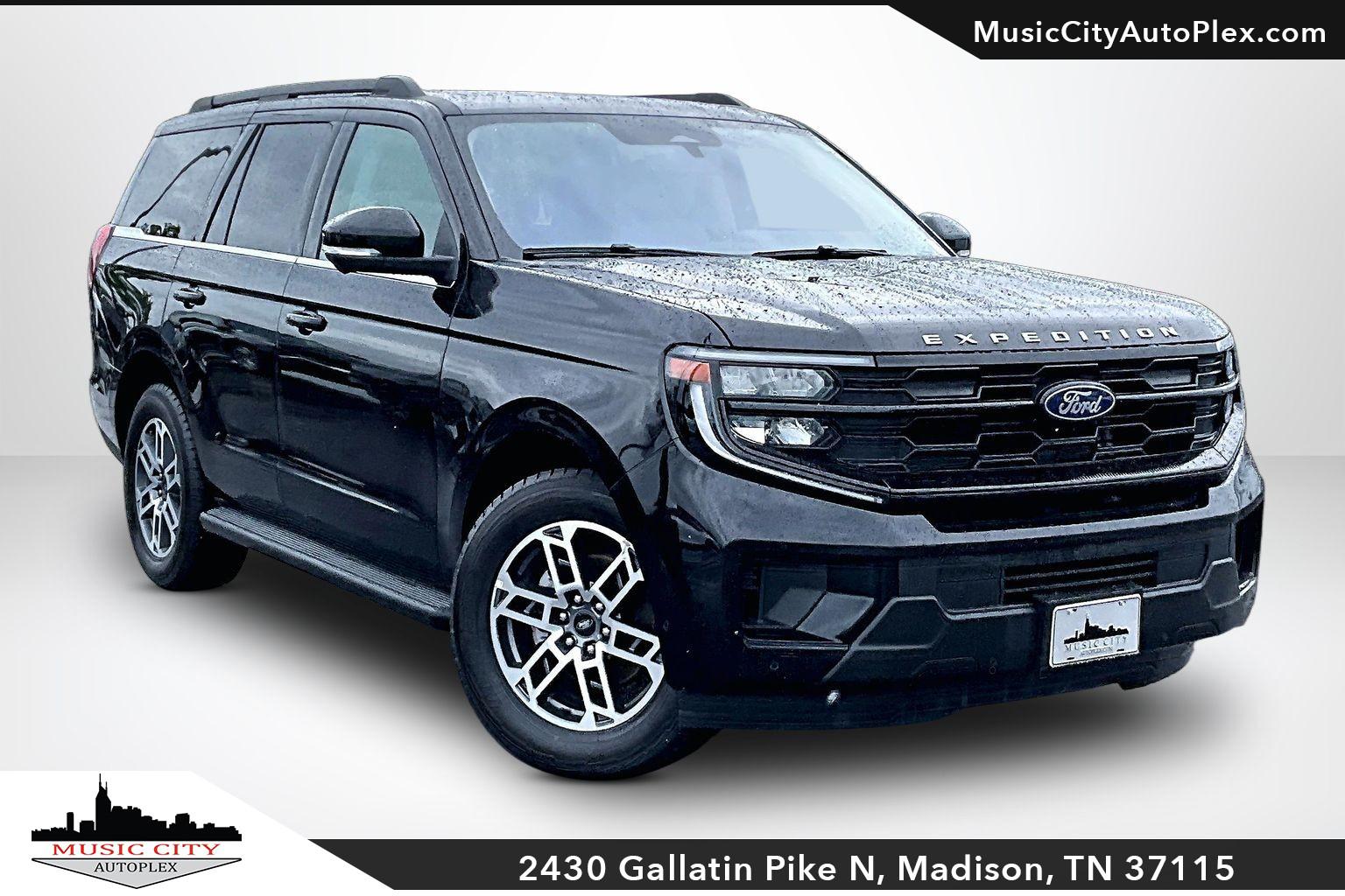Black 2025 Ford Expedition SUV / Crossover Four-Wheel Drive Automatic