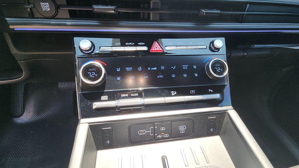 2026 Hyundai Santa Fe Calligraphy - Photo 19