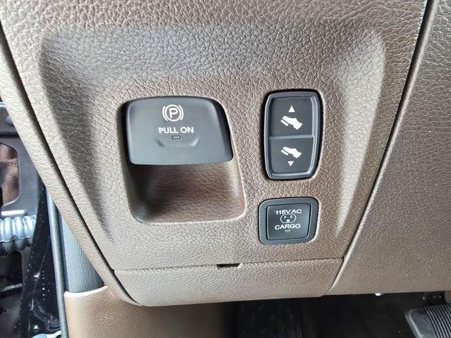 2026 Ram 1500 Limited Longhorn Crew Cab 4x4 5'7" Box