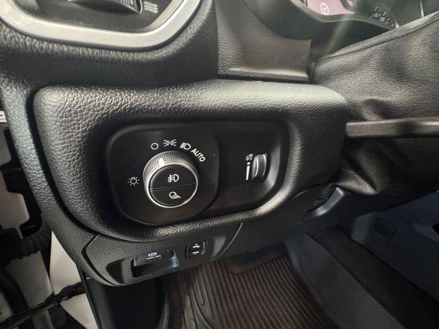 2021 Ram 1500 Big Horn Crew Cab 4x4 57 Box