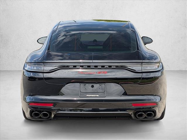 2021 Porsche Panamera GTS