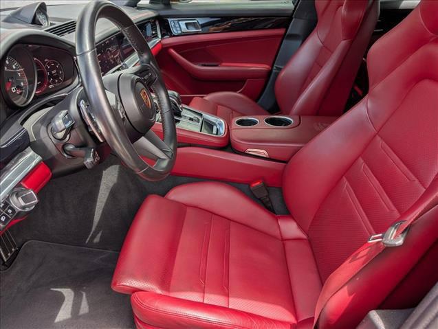 2021 Porsche Panamera GTS