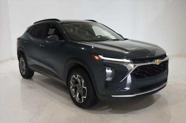 2025 Chevrolet Trax FWD LT for sale in URBANA, IL