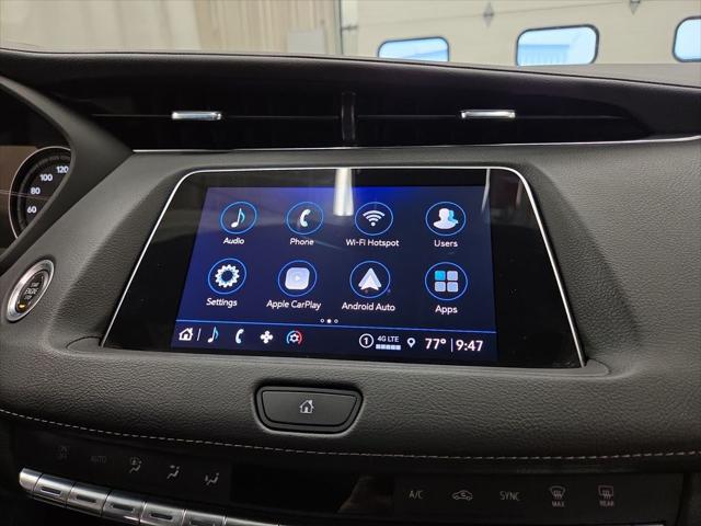 2023 Cadillac XT4 AWD Premium Luxury