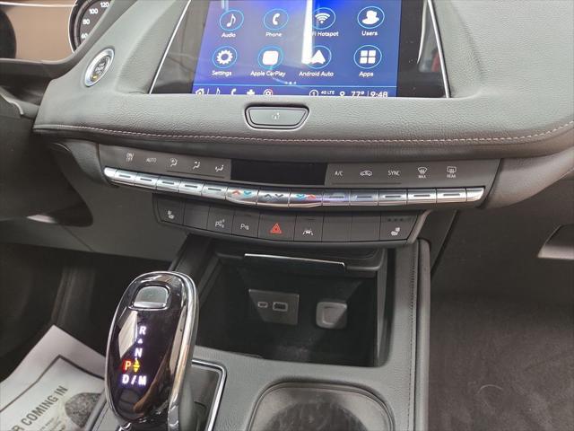 2023 Cadillac XT4 AWD Premium Luxury