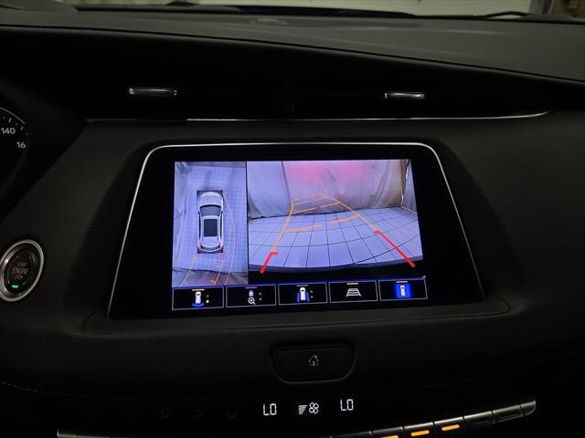 2023 Cadillac XT4 AWD Premium Luxury