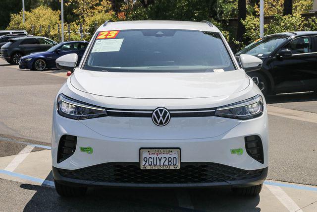 2023 Volkswagen ID.4 Pro