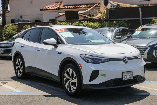 2023 Volkswagen ID.4 Pro
