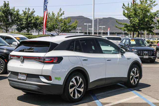 2023 Volkswagen ID.4 Pro