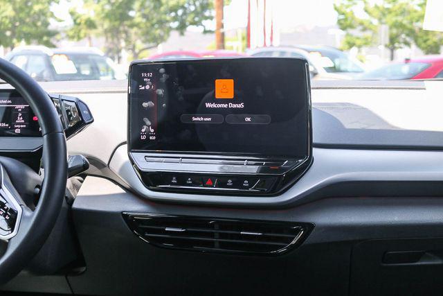 2023 Volkswagen ID.4 Pro
