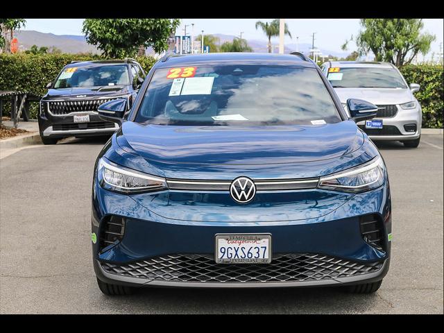 2023 Volkswagen ID.4 Pro