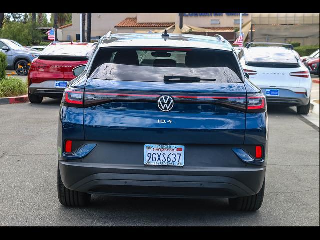 2023 Volkswagen ID.4 Pro