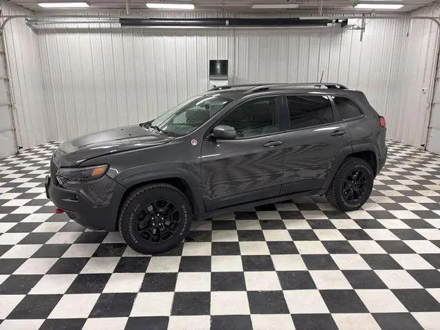 2019 Jeep Cherokee Trailhawk 4x4 for sale in Rochester, MN