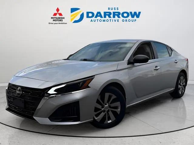 2024 Nissan Altima S FWD for sale in Waukesha, WI