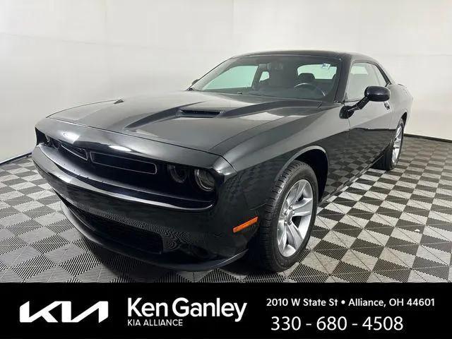 2022 Dodge Challenger SXT for sale in Alliance, OH