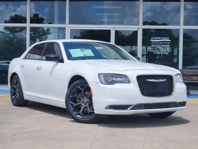 2019 Chrysler 300 Touring for sale in Gainesville, TX