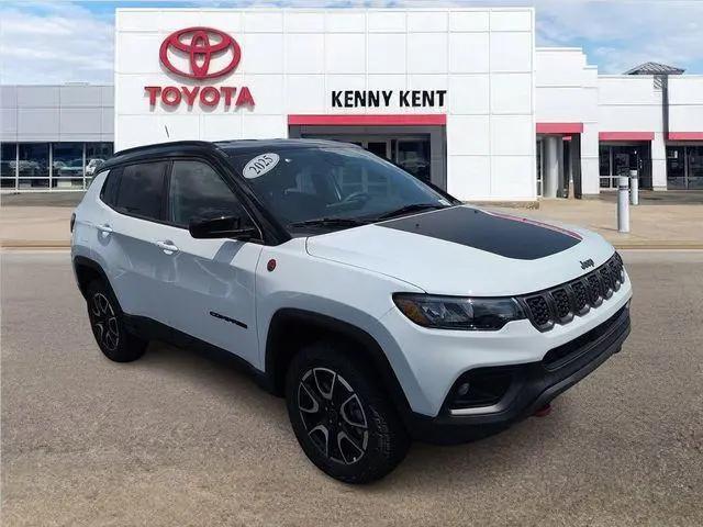 2025 Jeep Compass Trailhawk 4x4 for sale in Evansville, IN