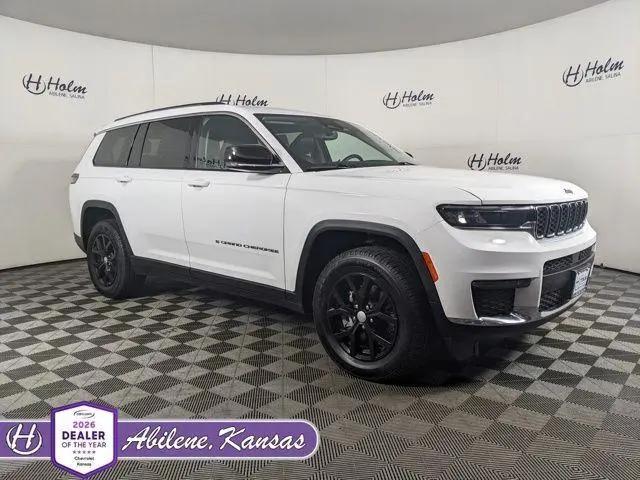 2023 Jeep Grand Cherokee L Limited 4x4 for sale in Abilene, KS