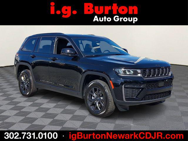2027 Jeep Grand Cherokee GRAND CHEROKEE LAREDO ALTITUDE 4X4