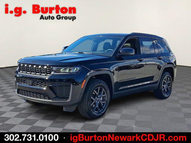 2027 Jeep Grand Cherokee GRAND CHEROKEE LAREDO ALTITUDE 4X4