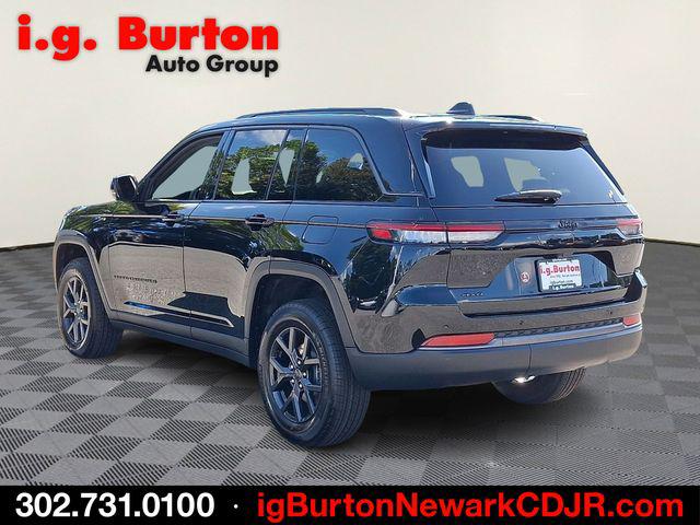 2027 Jeep Grand Cherokee GRAND CHEROKEE LAREDO ALTITUDE 4X4