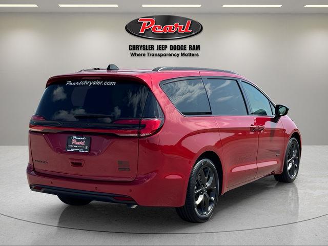 2027 Chrysler Pacifica PACIFICA SELECT