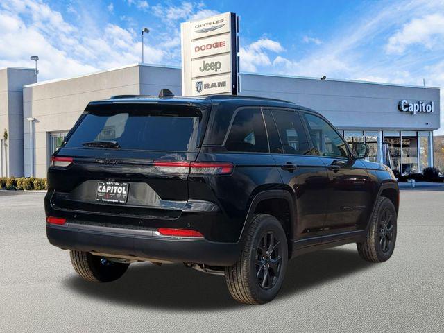 2027 Jeep Grand Cherokee GRAND CHEROKEE LAREDO ALTITUDE 4X4