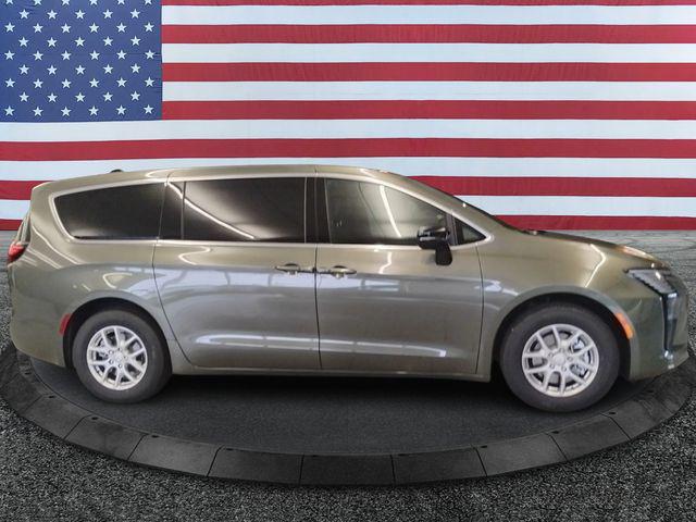 2027 Chrysler Pacifica PACIFICA SELECT