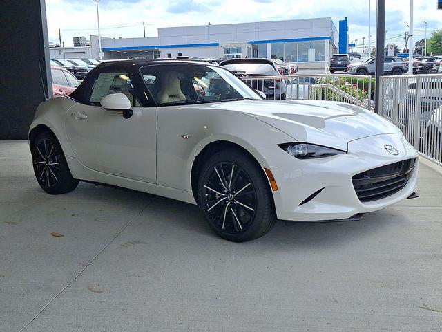 2026 Mazda MX-5 Grand Touring