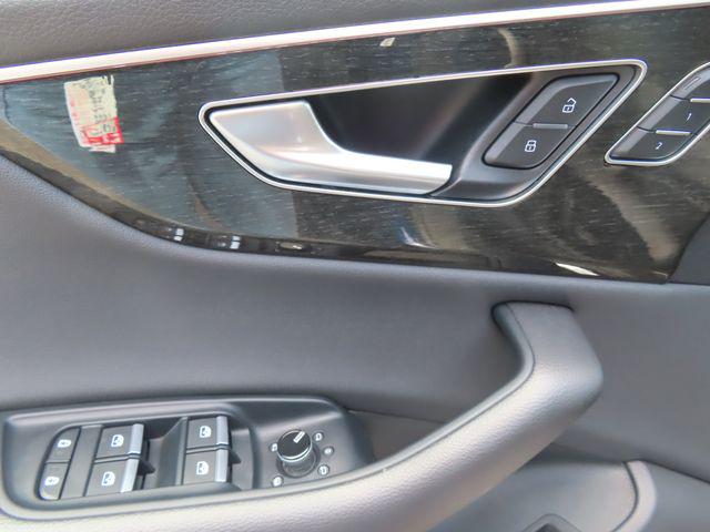 2021 Audi Q8 Premium Plus 55 TFSI quattro Tiptronic