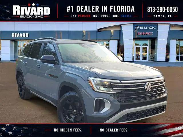 2024 Volkswagen Atlas 2.0T Peak Edition SE w/Technology for sale in Tampa, FL