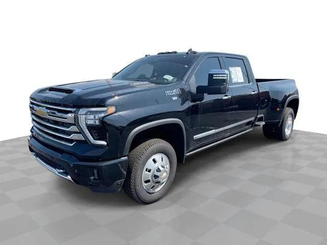 2026 Chevrolet Silverado 3500HD Crew Cab, Long Bed, High Country Dual Rear Wheel, RWD for sale in Columbus, OH