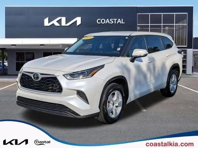 2021 Toyota Highlander L for sale in Wilmington, NC