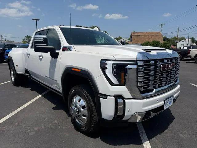 2024 GMC Sierra 3500HD 4WD Crew Cab Long Bed Denali for sale in Burlington, NJ