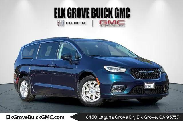 2022 Chrysler Pacifica Touring L for sale in Elk Grove, CA