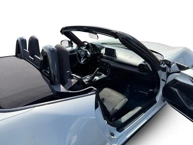 2016 Mazda MX-5 Club