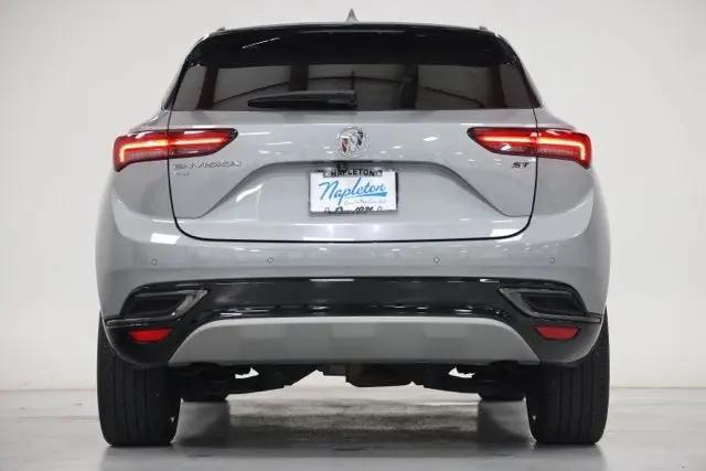 2023 Buick Envision Essence AWD